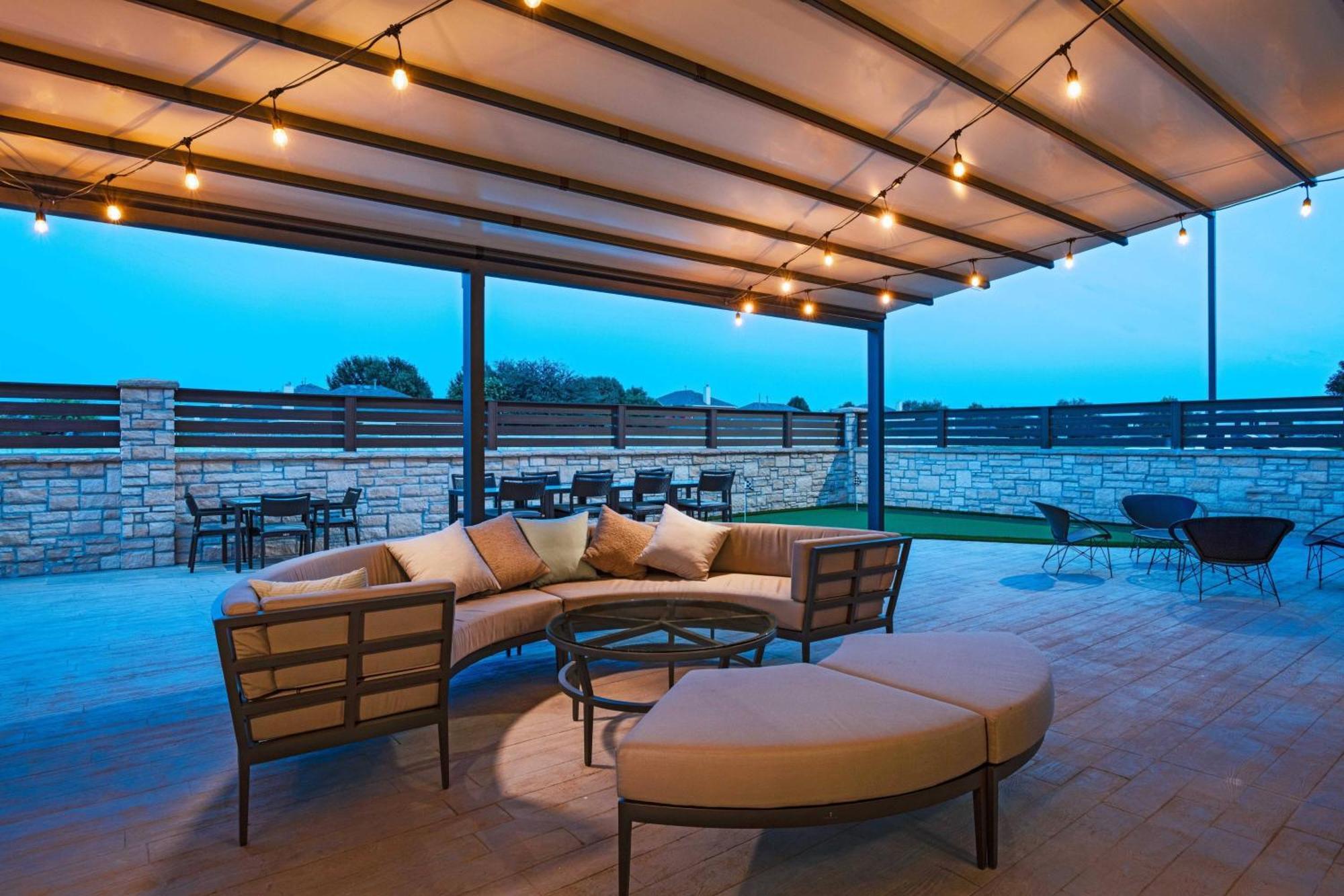 Courtyard Dallas Grand Prairie Exteriör bild